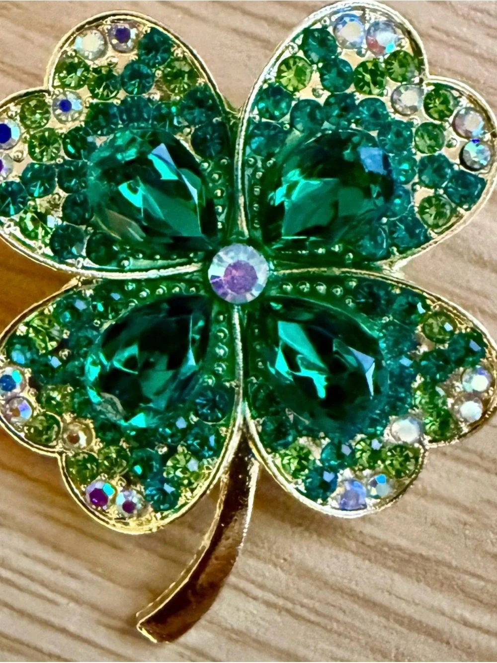 Emerald Green Four-Leaf Clover Crystal Brooch - Lapel Pin